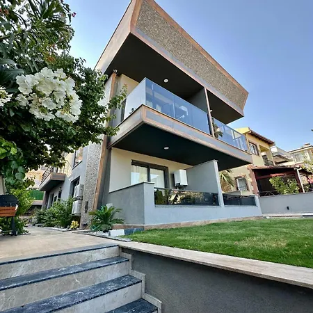 Leo Premium Apartament Kusadası