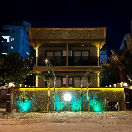 Leo Premium Apartament *