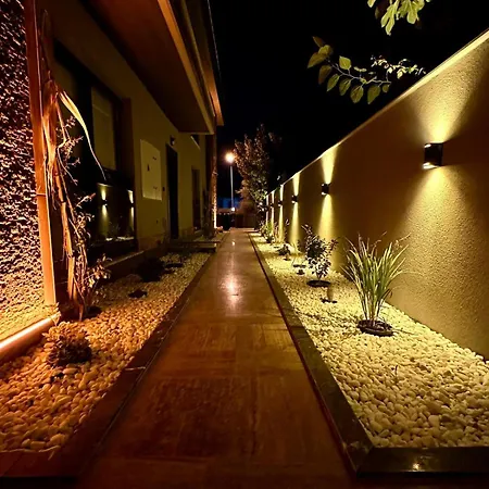 Leo Premium Apartment