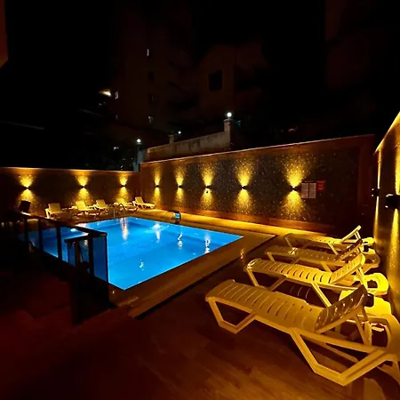 Leo Premium Apartment