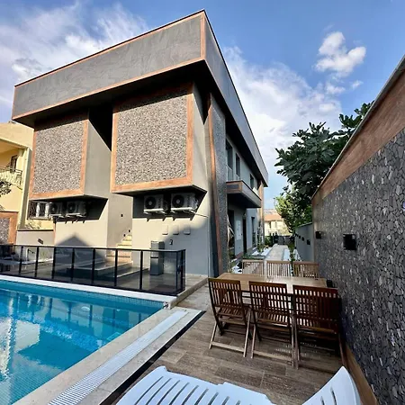 Leo Premium Apartment *