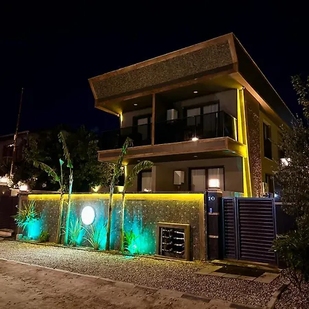 Leo Premium Apartamento *