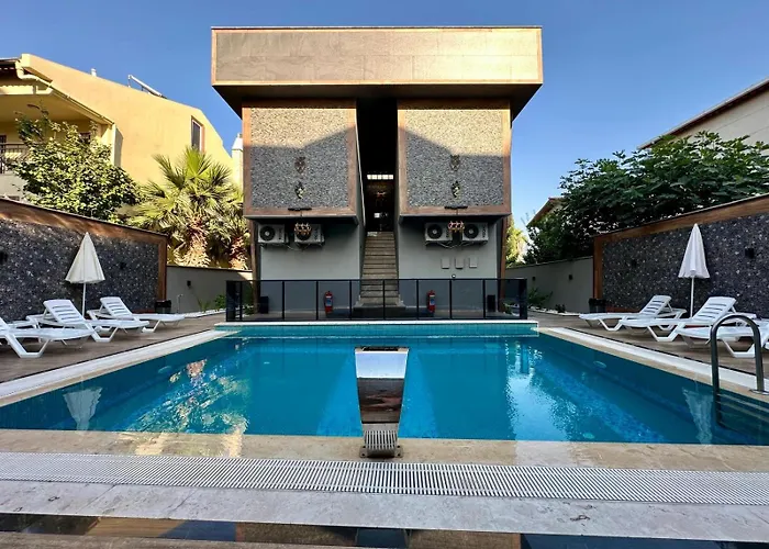 Leo Premium Apartmán Kusadası