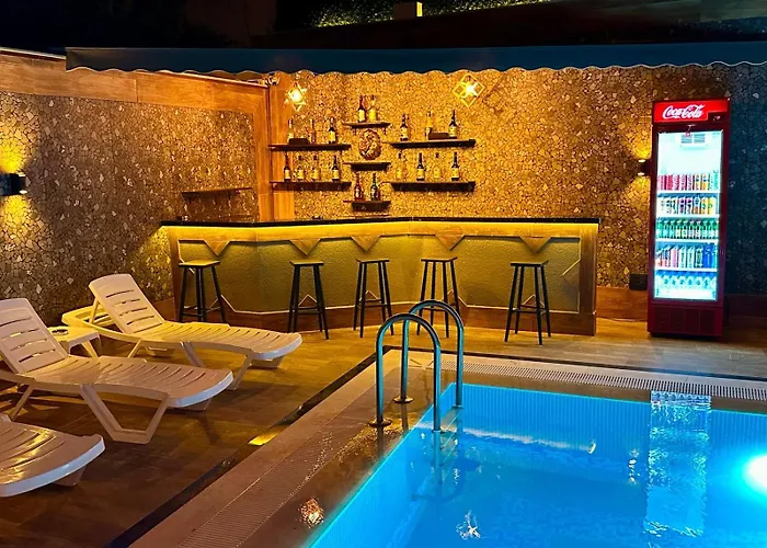 Leo Premium Kusadası