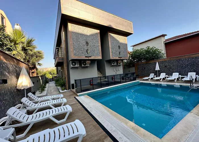 Leo Premium Apartmán Kusadası